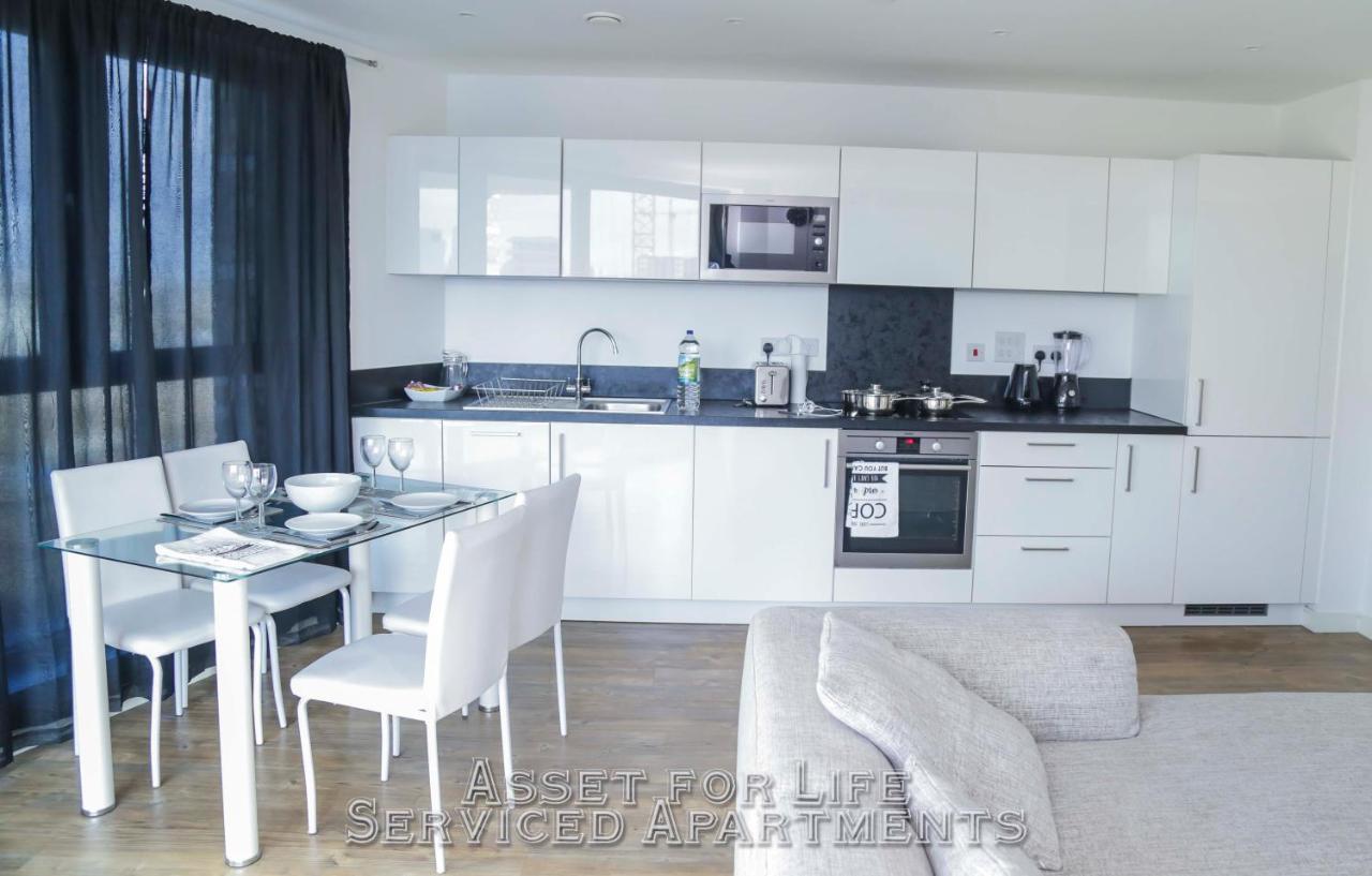 Pontoon Dock Key Workers Apartment London Eksteriør bilde