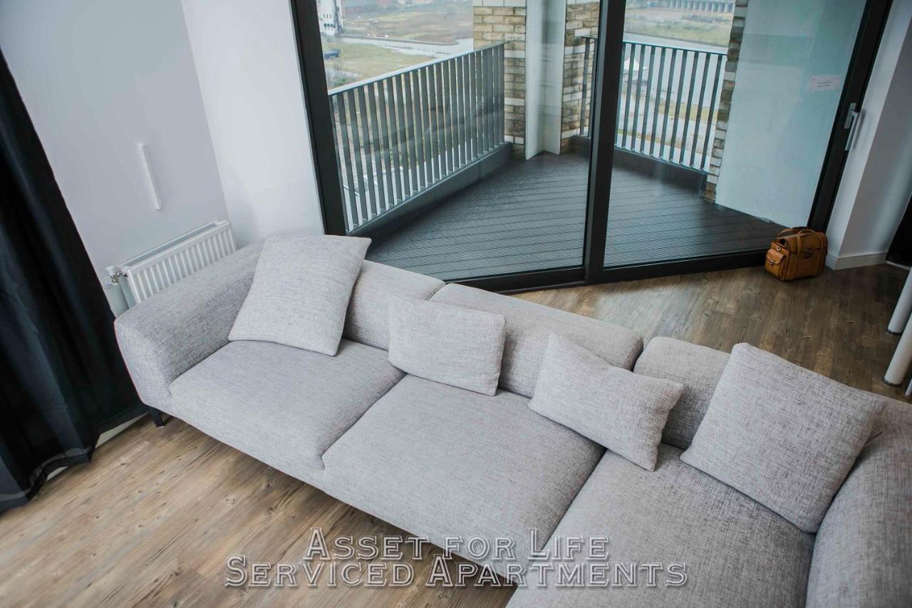 Pontoon Dock Key Workers Apartment London Eksteriør bilde